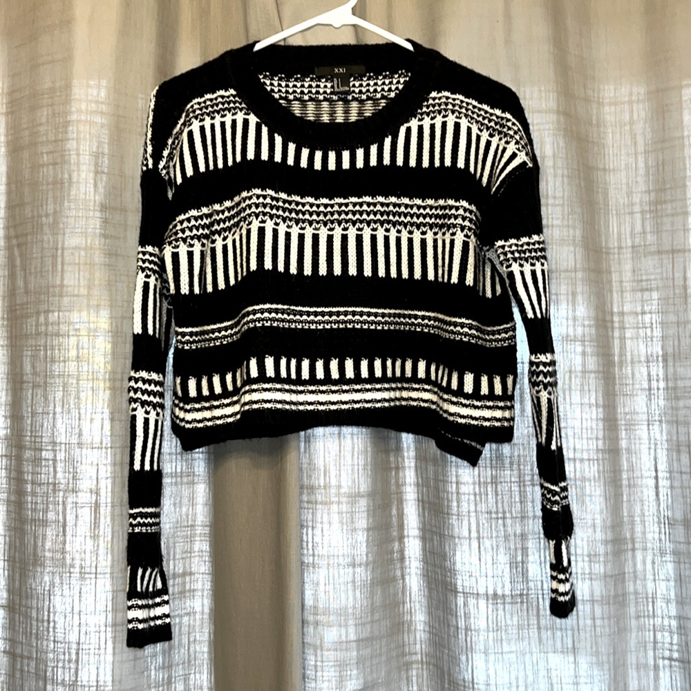 Cropped sweater
